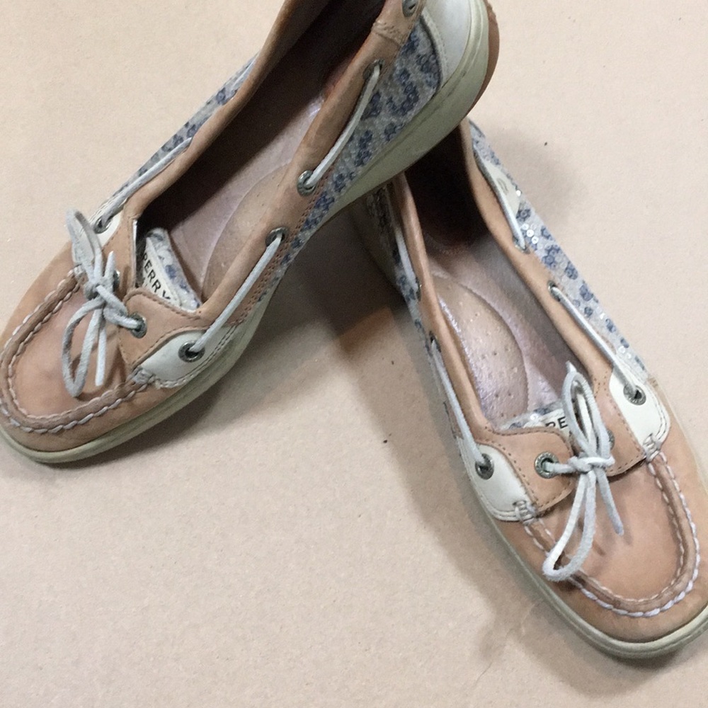 Sperry women Topsider Angelfish slip-on animal print Sequin detail Shoe size 8.5